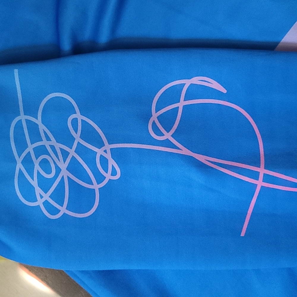 Hoodie - Picture 5 of 6